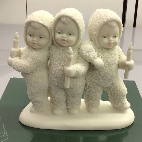 SNOWBABIES A LITTLE NIGHT LIGHT. - Picture 2 of 9